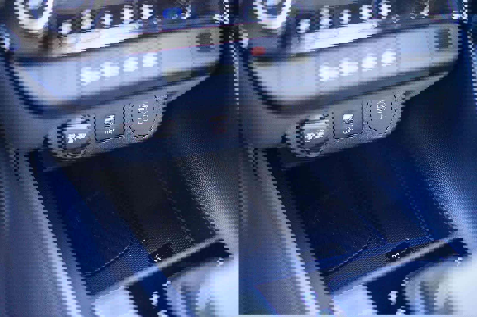 New 2026 Hyundai Elantra Sport w/ Cargo Package image 28