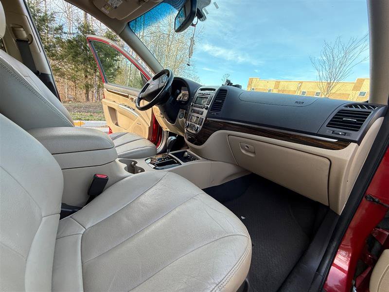 Used 2012 Hyundai Santa Fe Limited AWD/4WD image 20