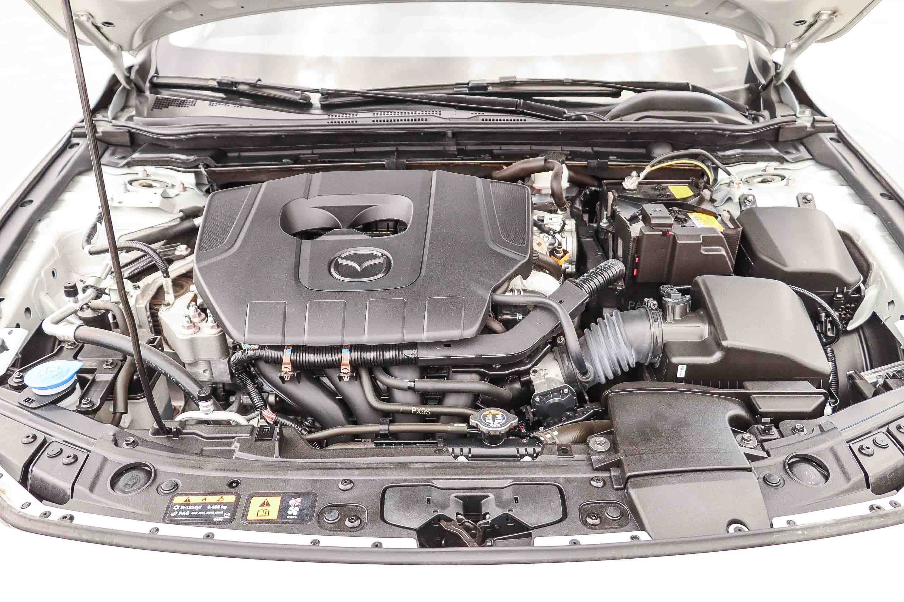 Used 2025 MAZDA MAZDA3 s FWD image 28
