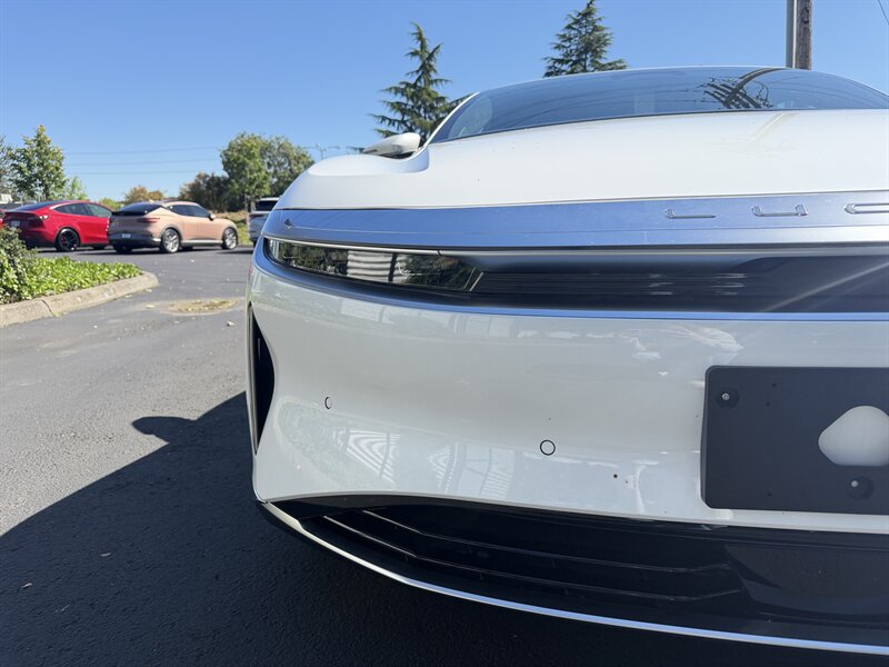 Used 2025 Lucid Air Touring AWD/4WD image 7