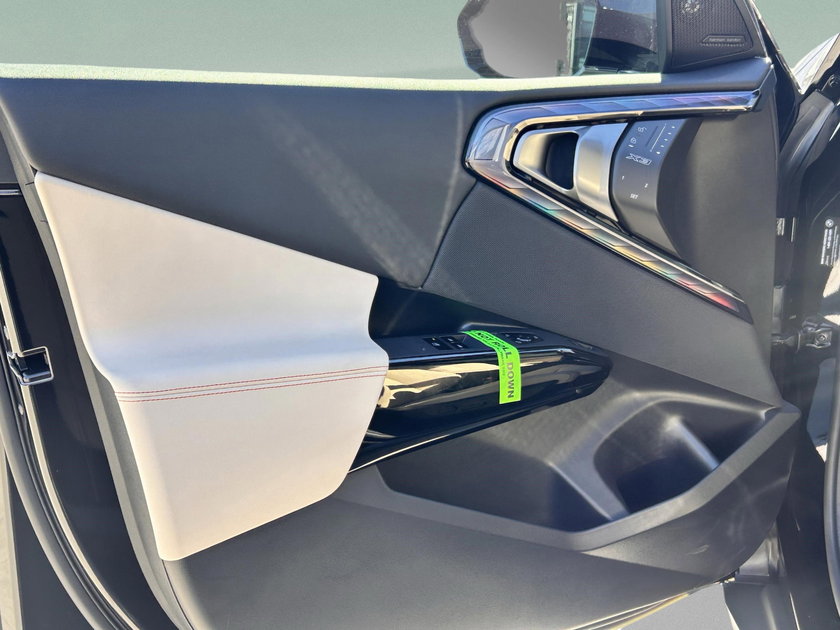 Used 2026 BMW X3 xDrive30 w/ Premium Package image 11