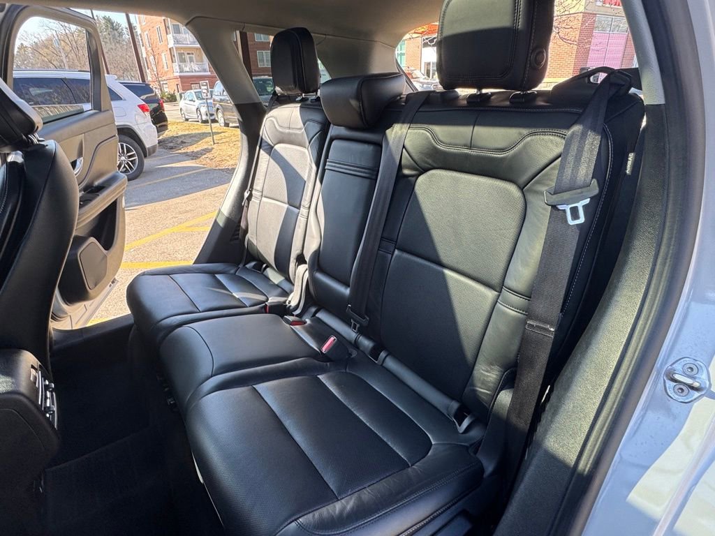 Used 2020 Lincoln Corsair Reserve w/ Equipment Group 201A image 21