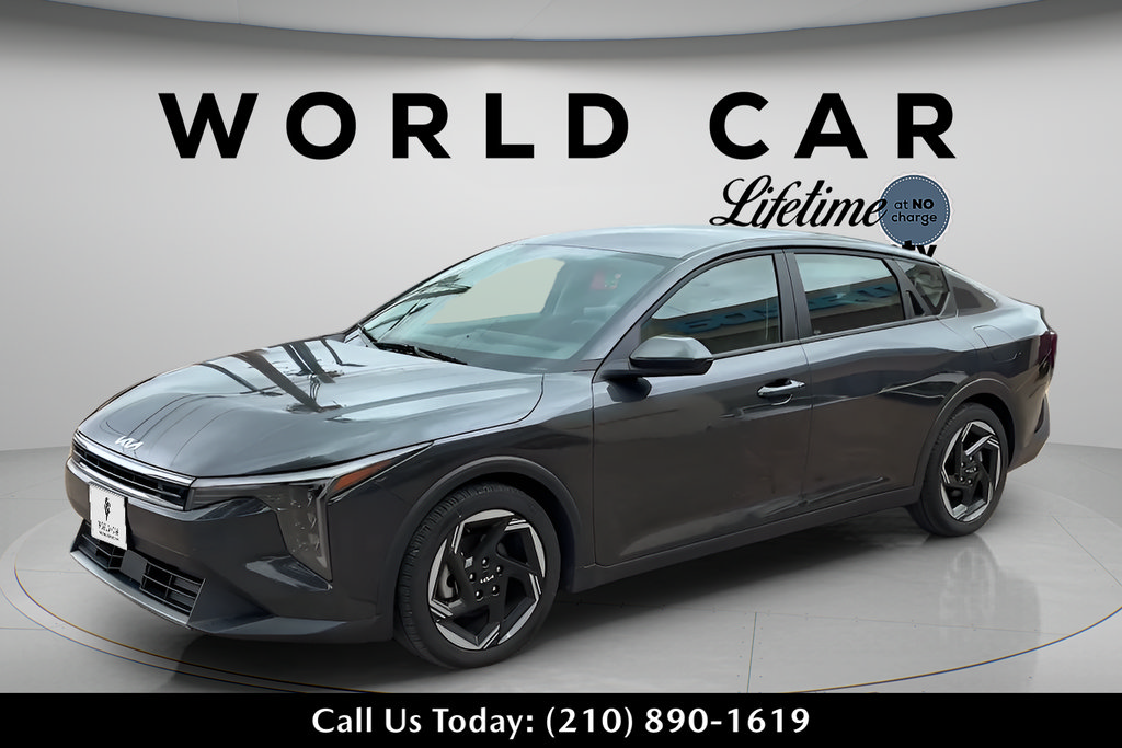 Used 2025 Kia K4 EX FWD image 3