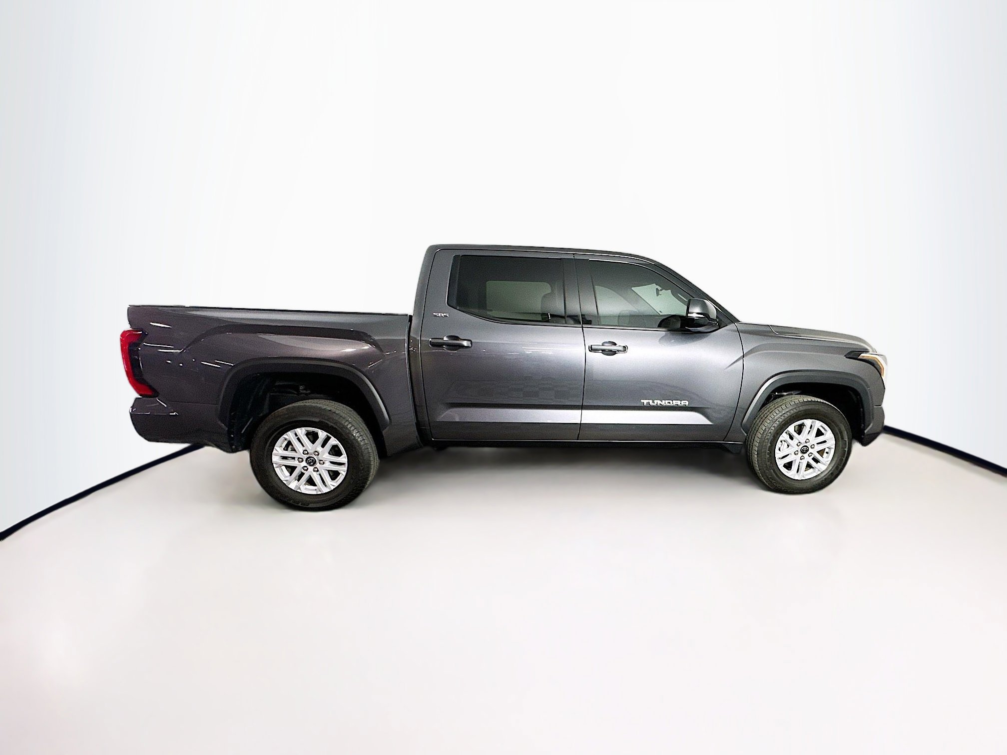 Used 2023 Toyota Tundra SR5 w/ SR5 Premium Package AWD/4WD image 10