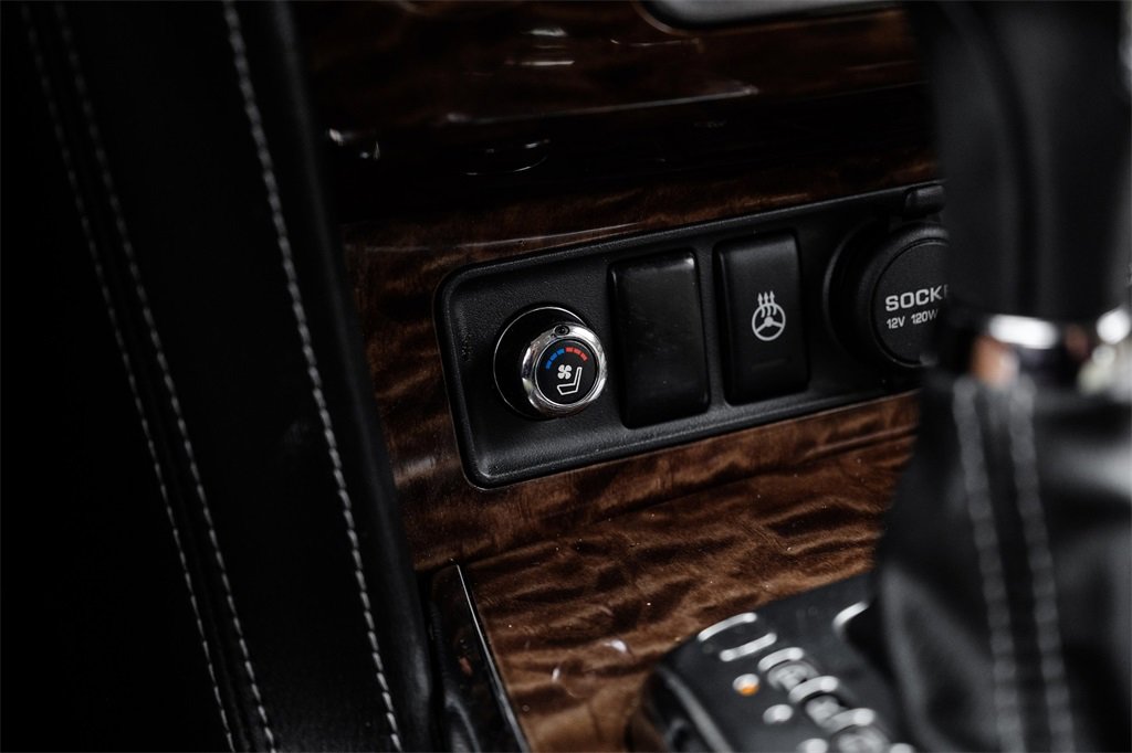 Used 2017 Nissan Armada Platinum w/ Captain Seat Package image 28