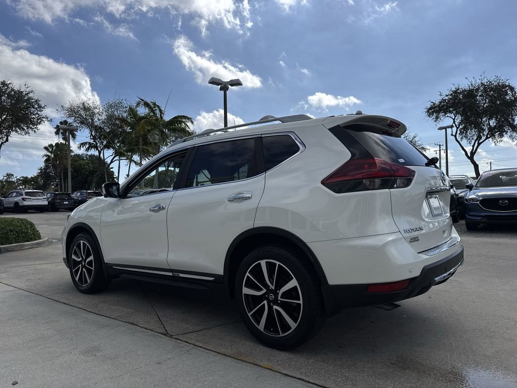 Used 2020 Nissan Rogue SL w/ Premium Package image 26