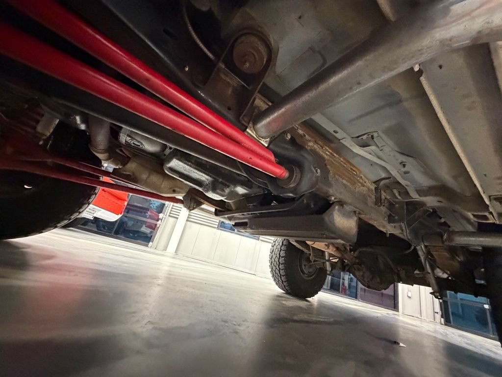 Used 1993 Ford Bronco Eddie Bauer AWD/4WD image 28