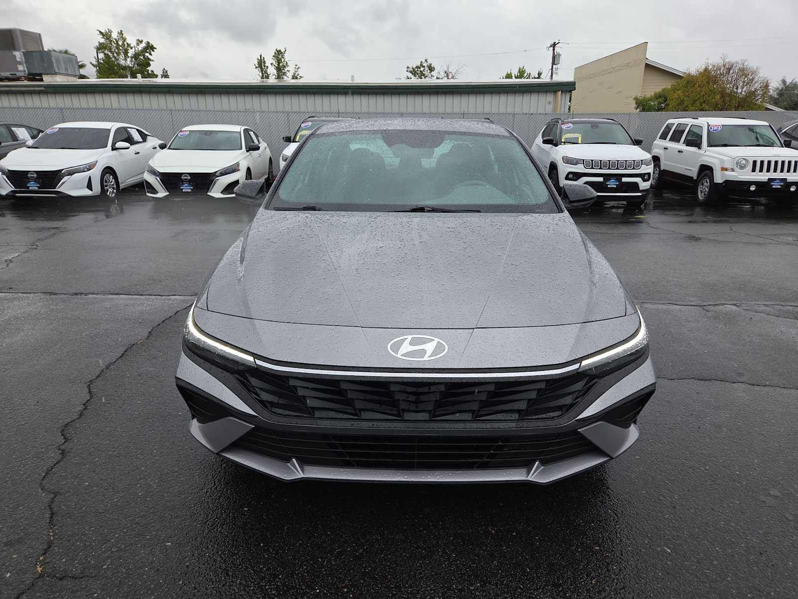 Used 2026 Hyundai Elantra Sport FWD image 14