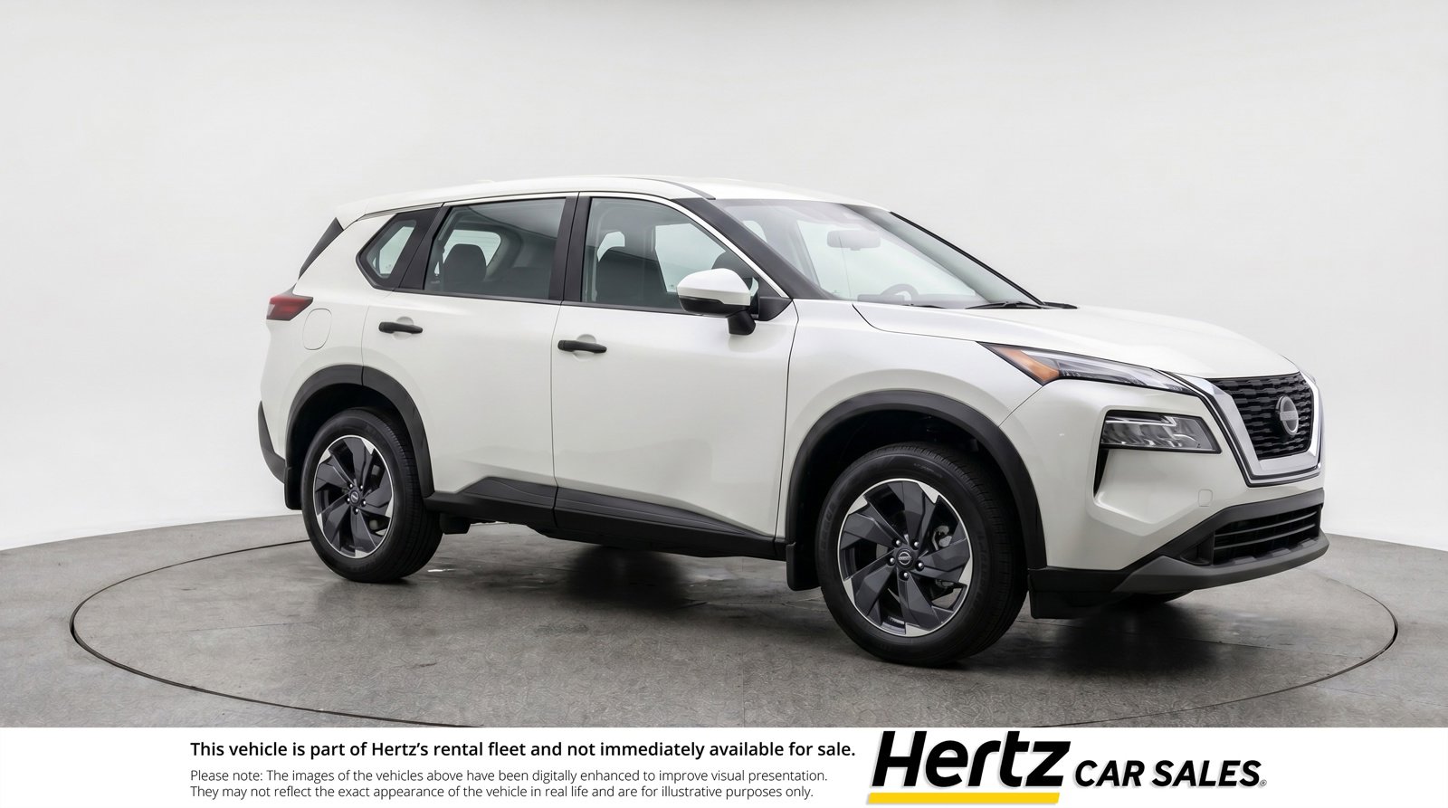 Used 2025 Nissan Rogue SV FWD image 1