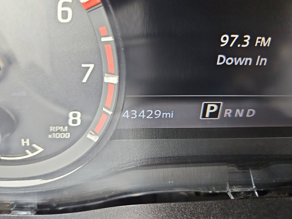 Certified 2023 Nissan Titan PRO-4X w/ Pro-4x Convenience Package AWD/4WD image 18