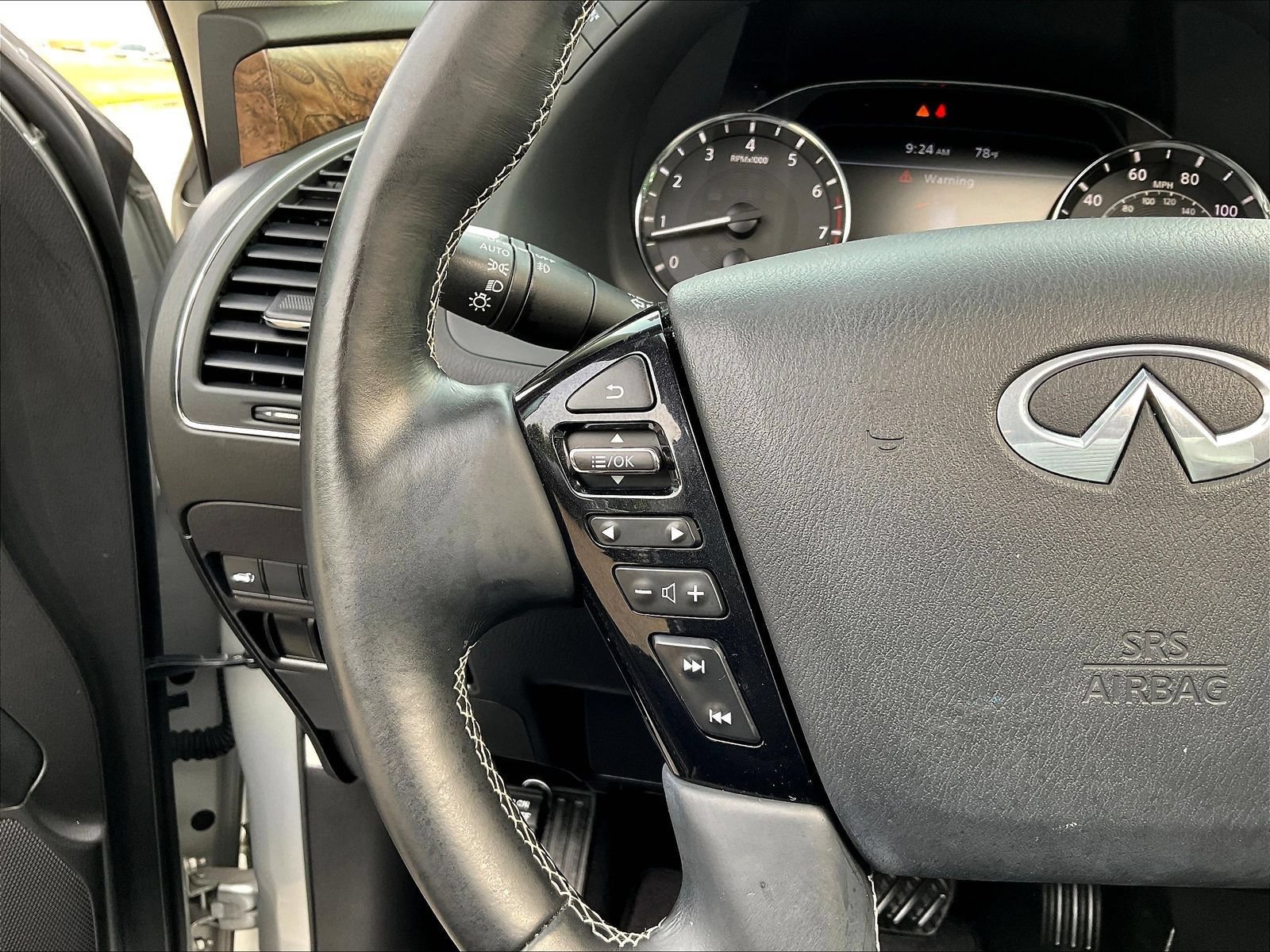 Used 2023 INFINITI QX80 Premium Select w/ Cargo Package RWD image 13