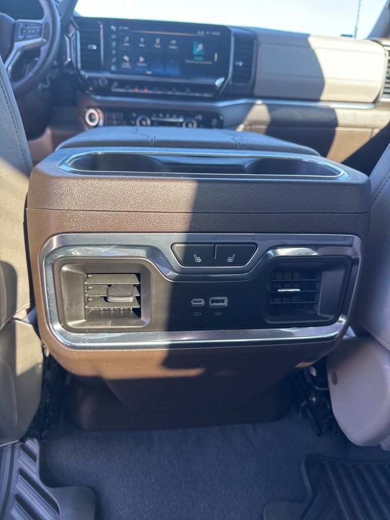 Used 2024 Chevrolet Silverado 2500 LTZ w/ LTZ Plus Package image 13