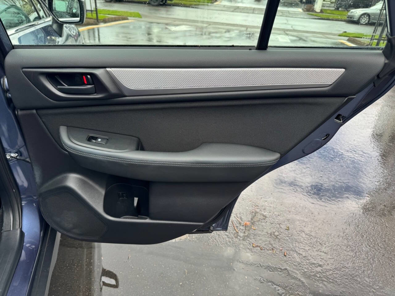 Used 2015 Subaru Outback 2.5i image 15