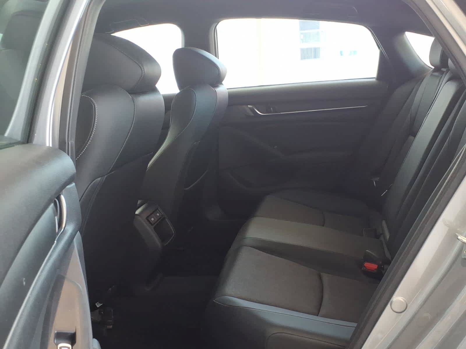 Used 2022 Honda Accord Sport image 10