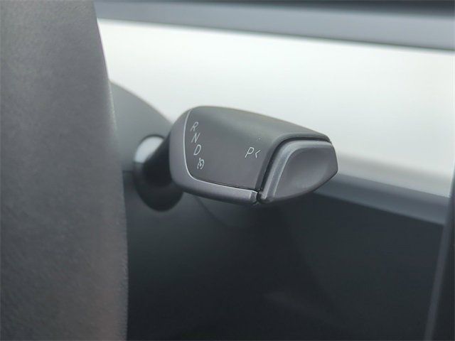 Used 2023 Tesla Model Y Long Range image 27