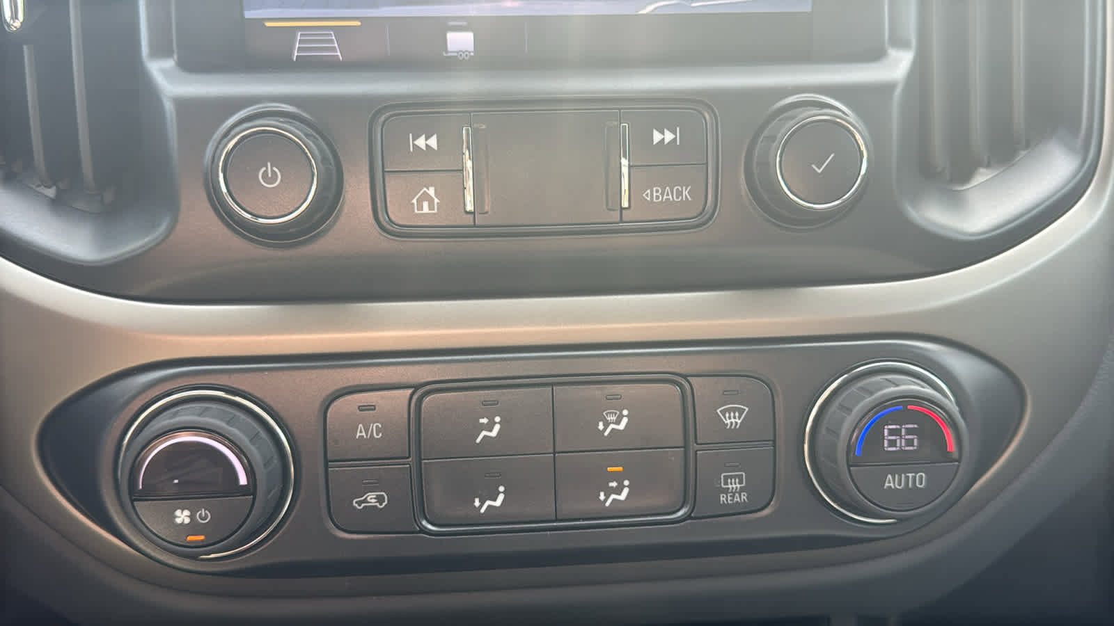 Certified 2019 Chevrolet Colorado Z71 AWD/4WD image 21
