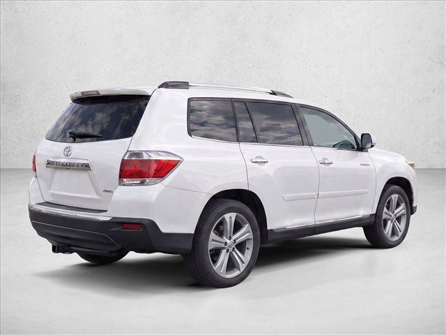 Used 2013 Toyota Highlander Limited AWD/4WD image 27