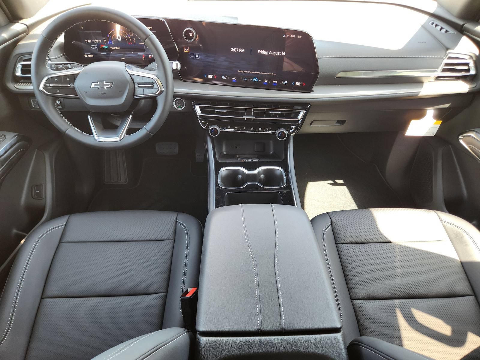 New 2026 Chevrolet Traverse LT w/ Midnight/Sport Edition FWD image 24