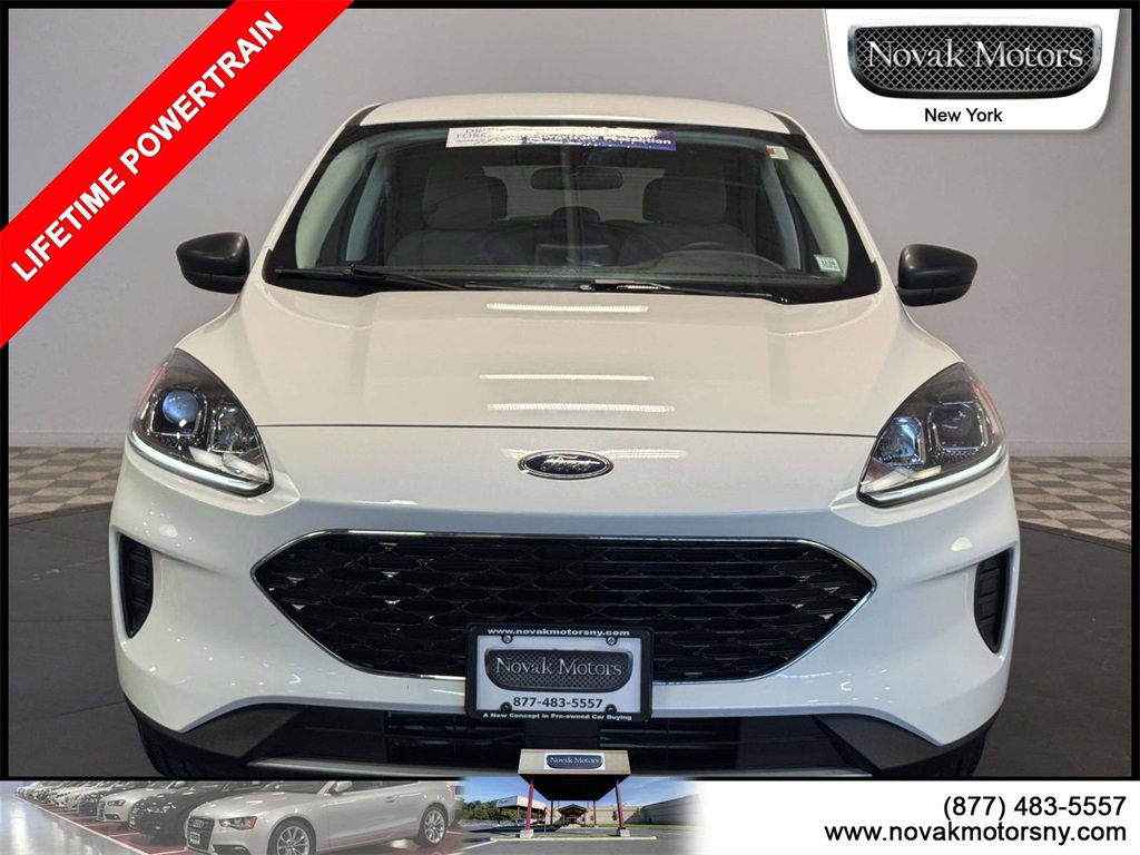 Used 2022 Ford Escape SE w/ Convenience Package image 2