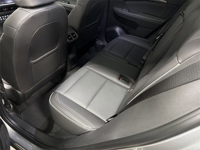 Used 2023 Buick Envision Essence image 53