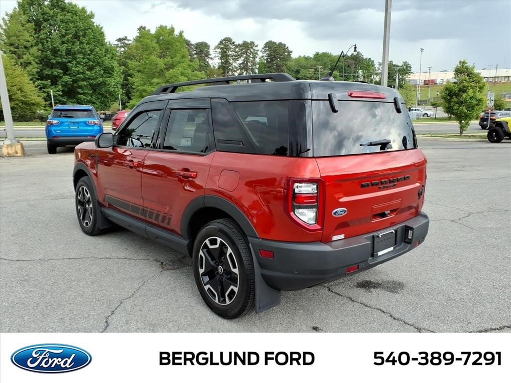 Used 2023 Ford Bronco Sport Outer Banks AWD/4WD image 7