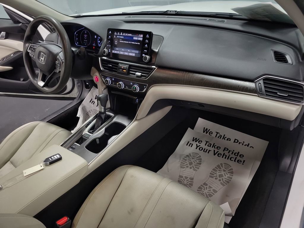 Used 2019 Honda Accord EX image 25