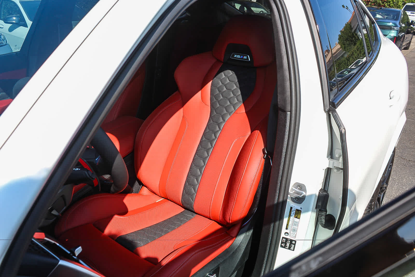 New 2027 BMW X6 M Competition w/ Executive Package AWD/4WD image 25