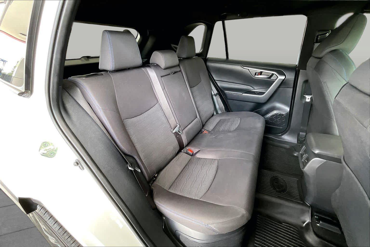 Certified 2023 Toyota RAV4 SE w/ Convenience Package AWD/4WD image 20