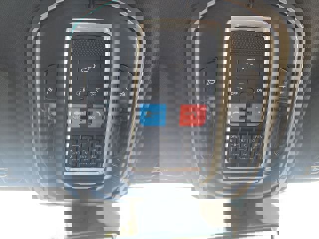 New 2025 Jeep Grand Cherokee Limited w/ Luxury Tech Group II image 12