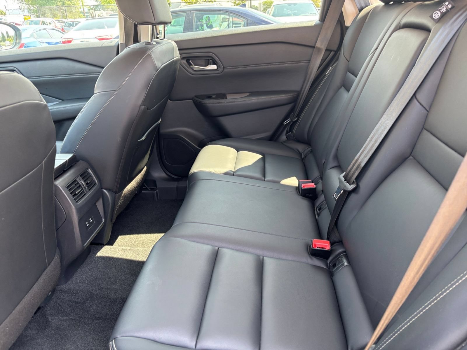 Used 2026 Nissan Rogue SL AWD/4WD image 25