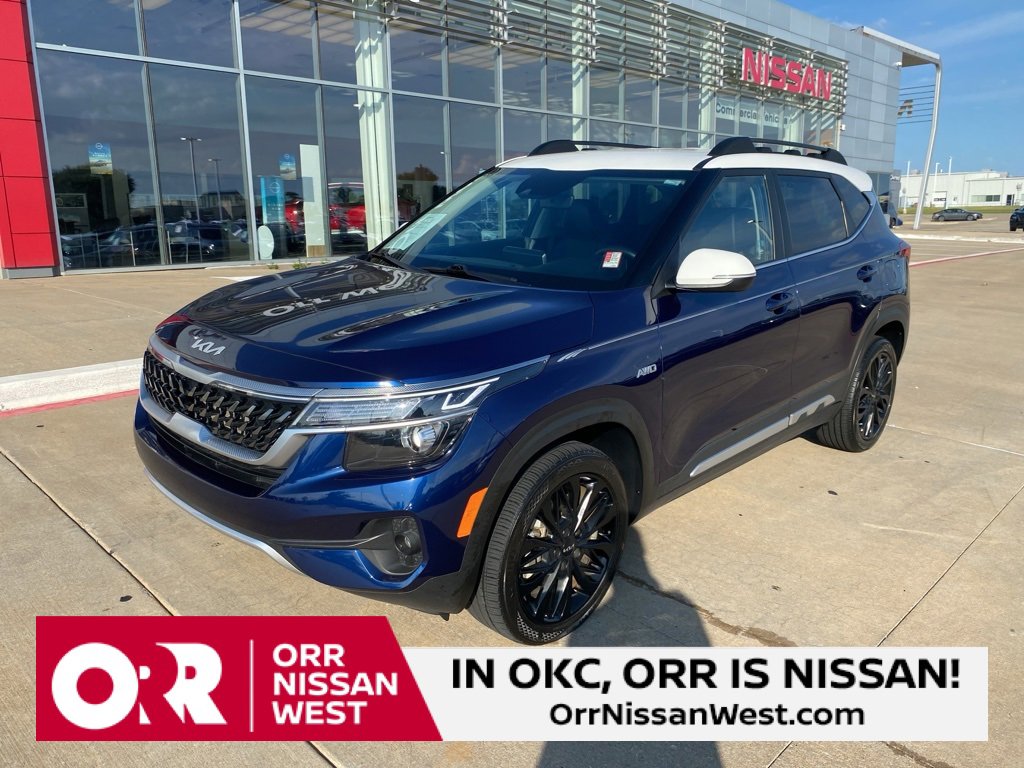 Used 2023 Kia Seltos Nightfall Edition image 1