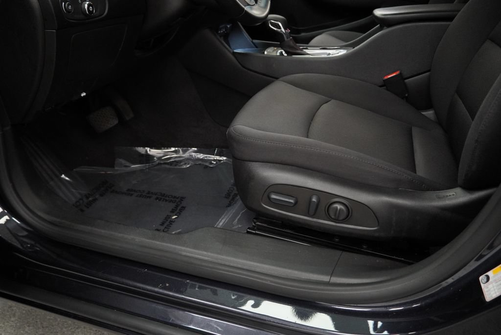 Certified 2023 Chevrolet Malibu RS w/ Driver Confidence Package FWD image 25