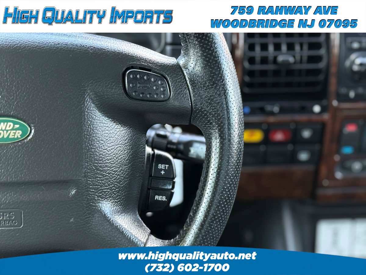 Used 2004 Land Rover Discovery SE AWD/4WD image 38