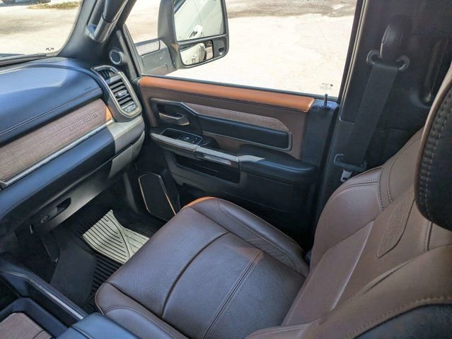 Used 2023 RAM 3500 Limited AWD/4WD image 17