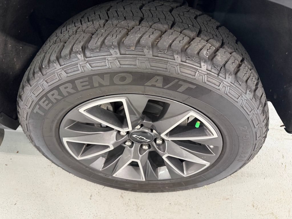 Used 2021 Chevrolet Tahoe Z71 AWD/4WD image 8