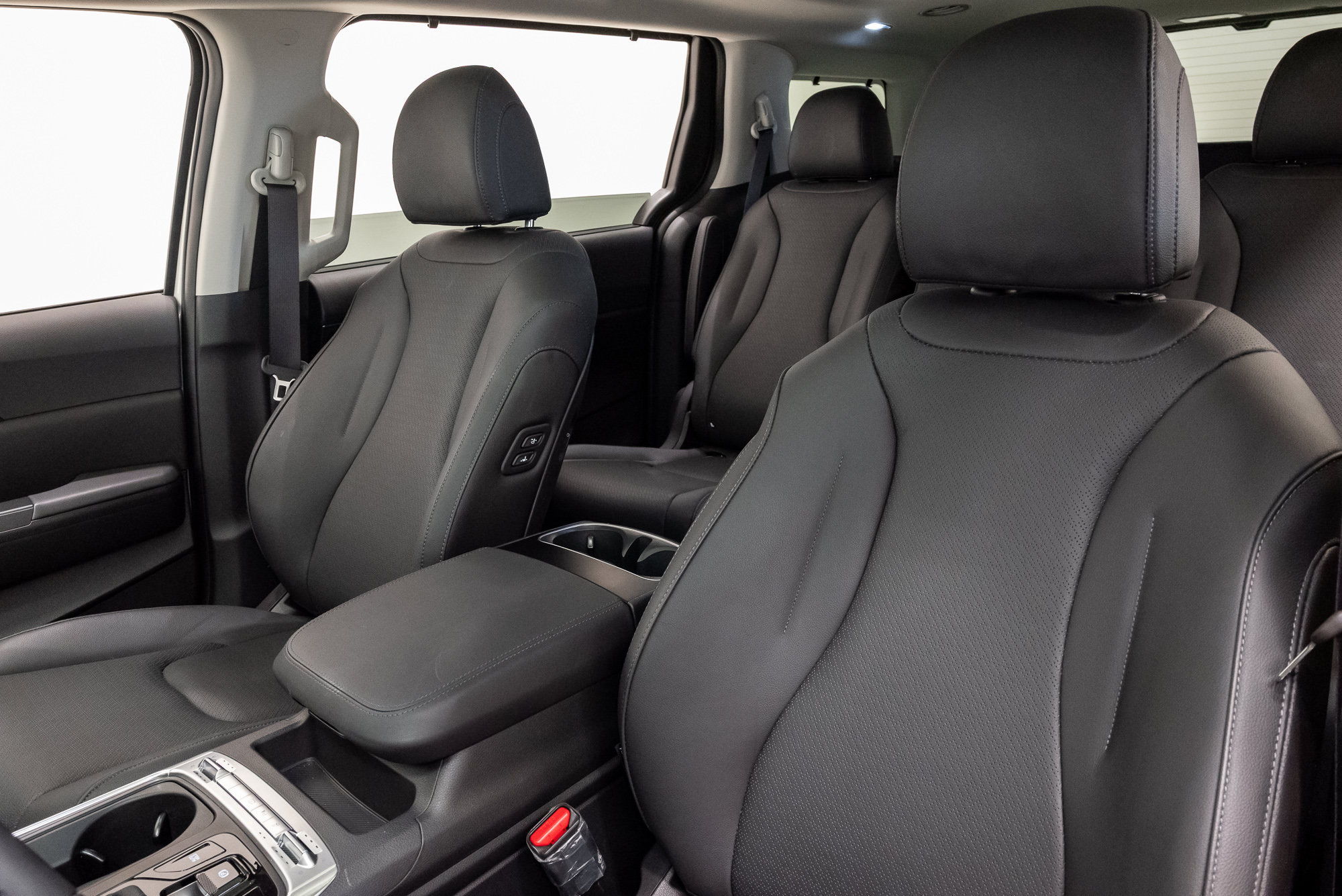Used 2026 Kia Carnival SX Prestige FWD image 13