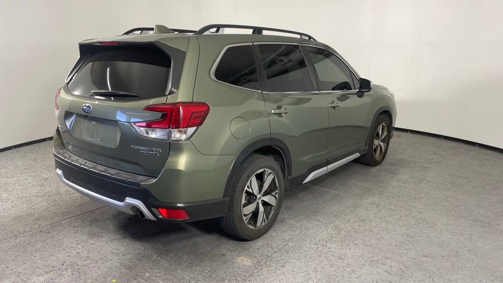 Used 2020 Subaru Forester Touring AWD/4WD image 3