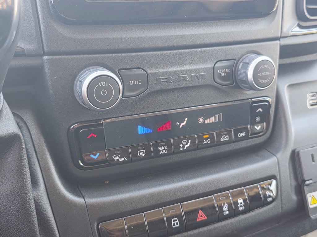 New 2026 RAM ProMaster 1500 w/ Safety Group FWD image 18