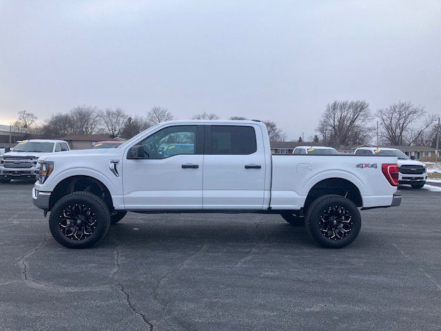 Used 2023 Ford F150 XLT image 2