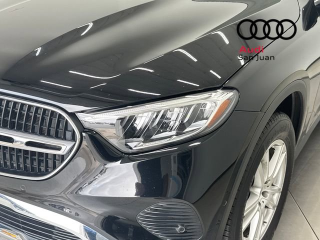 Used 2023 Mercedes-Benz GLC 300 4MATIC image 3