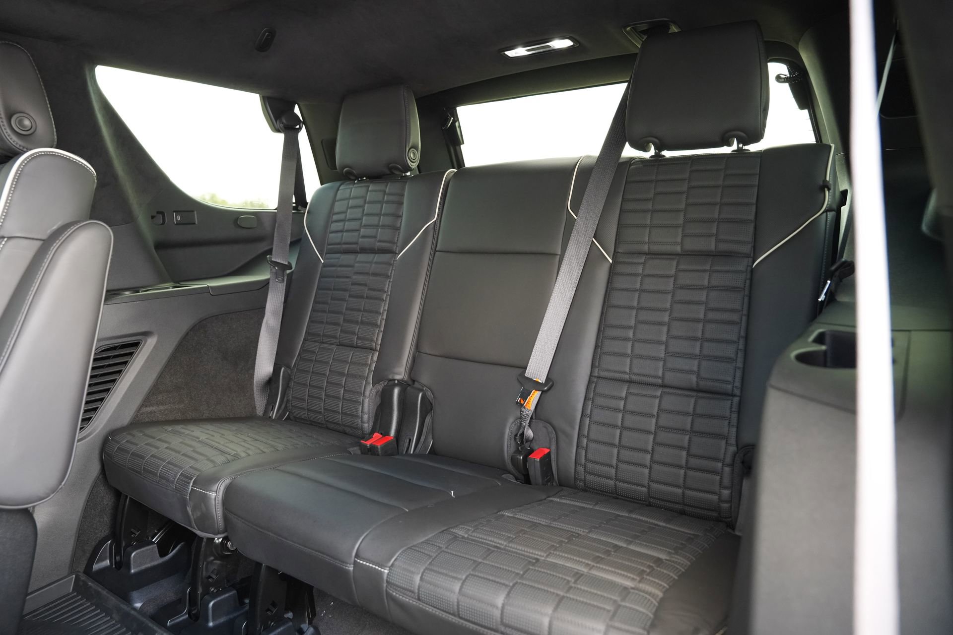 Certified 2024 Cadillac Escalade Sport Platinum w/ LPO, ONYX Package image 21