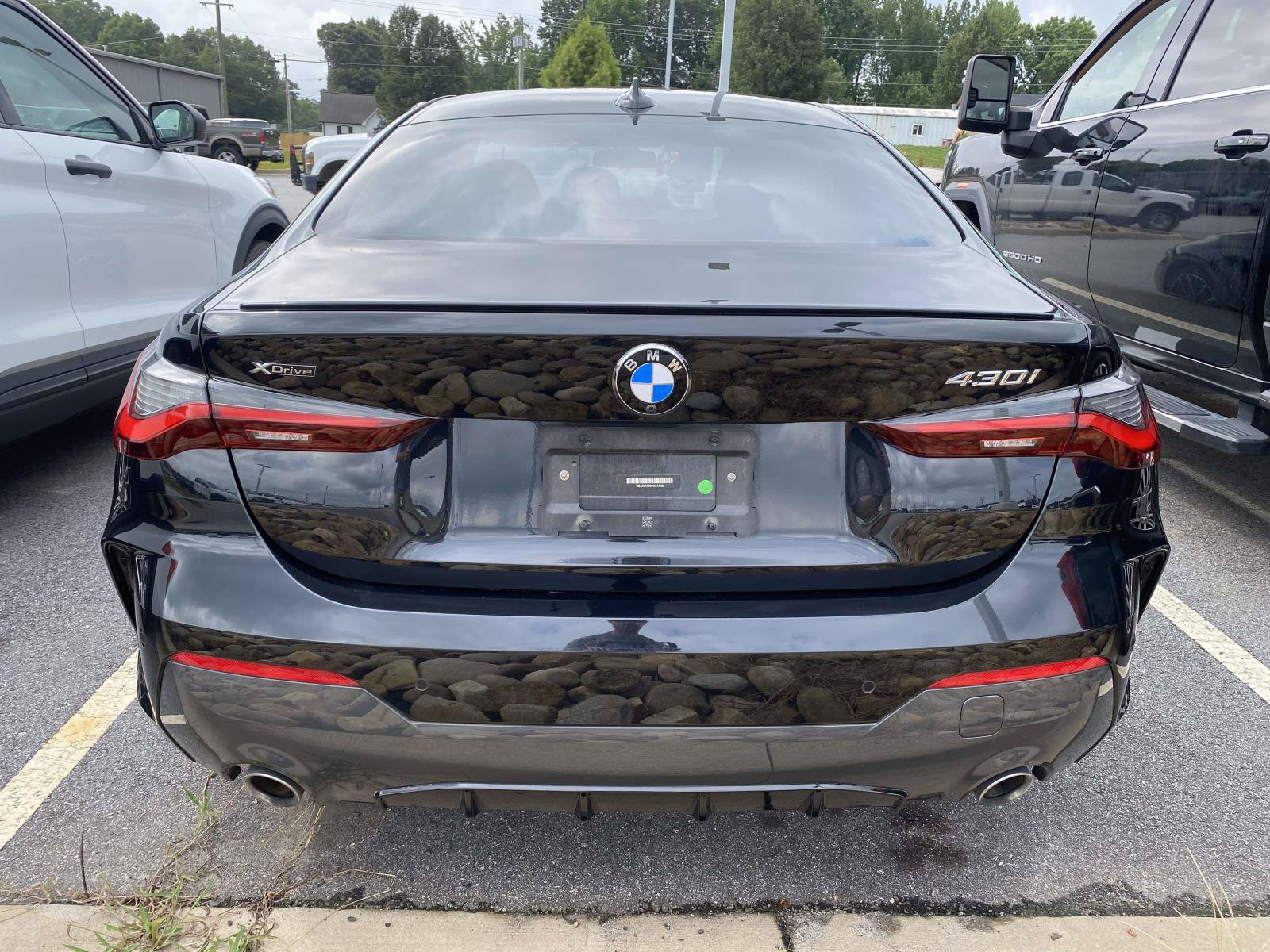 Used 2023 BMW 430i xDrive Coupe w/ M Sport Package AWD/4WD image 6