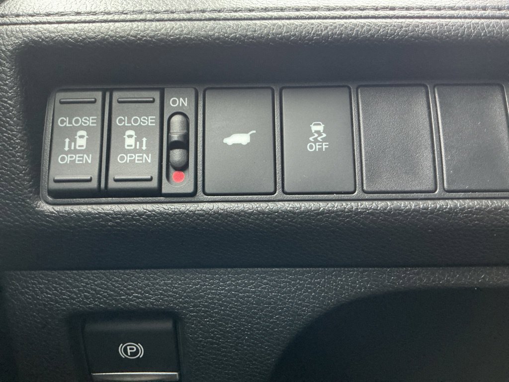 Used 2025 Honda Odyssey Sport-L image 26