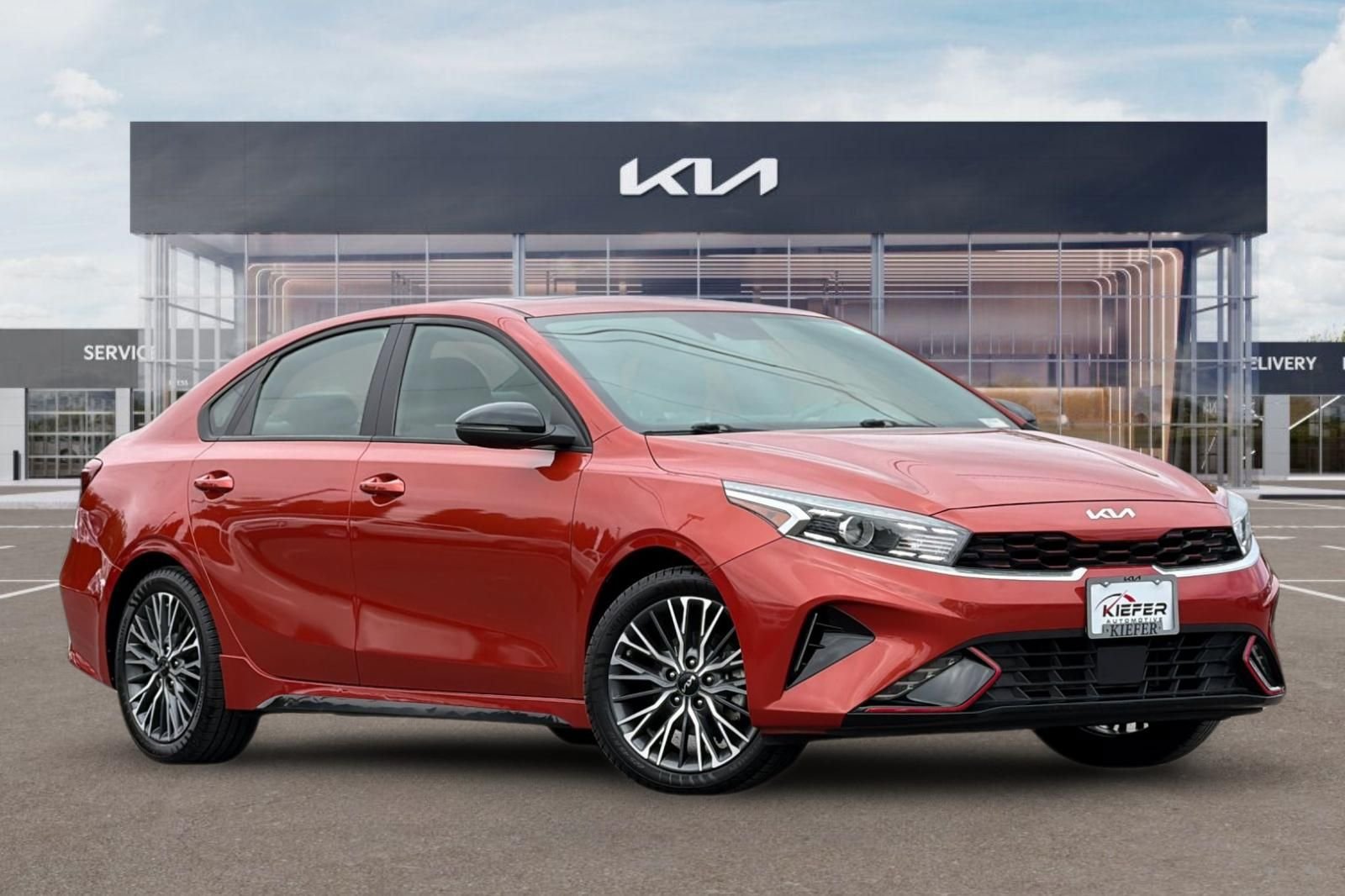 Used 2022 Kia Forte GT-Line w/ GT-Line Premium Package FWD image 2