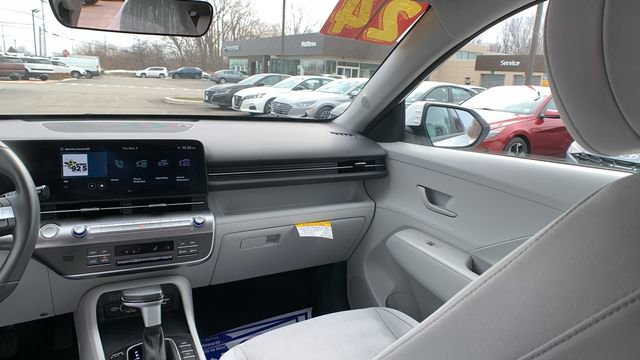 Certified 2024 Hyundai Kona SEL image 24