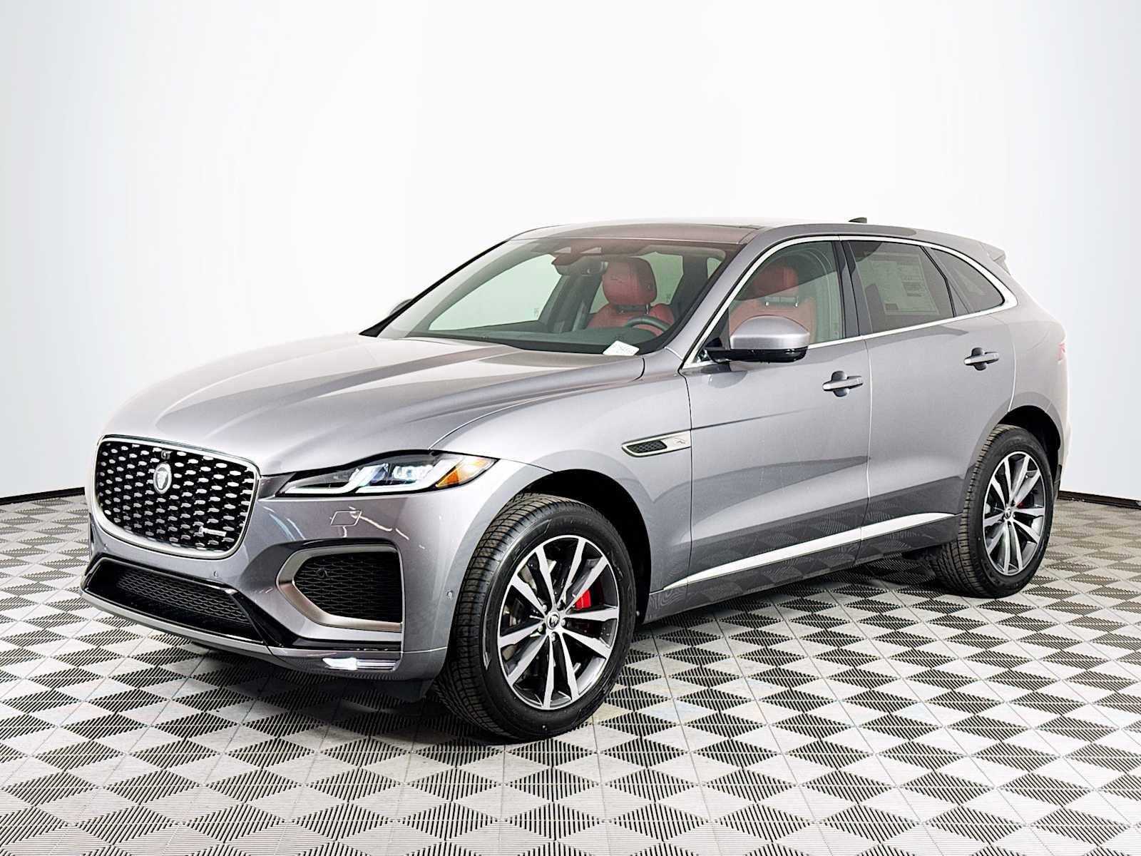 New 2025 Jaguar F-PACE R-Dynamic S image 1