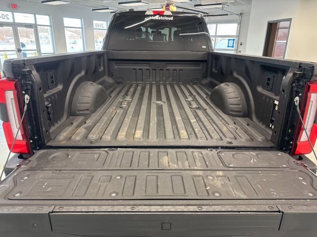 Used 2024 Ford F250 Platinum image 12