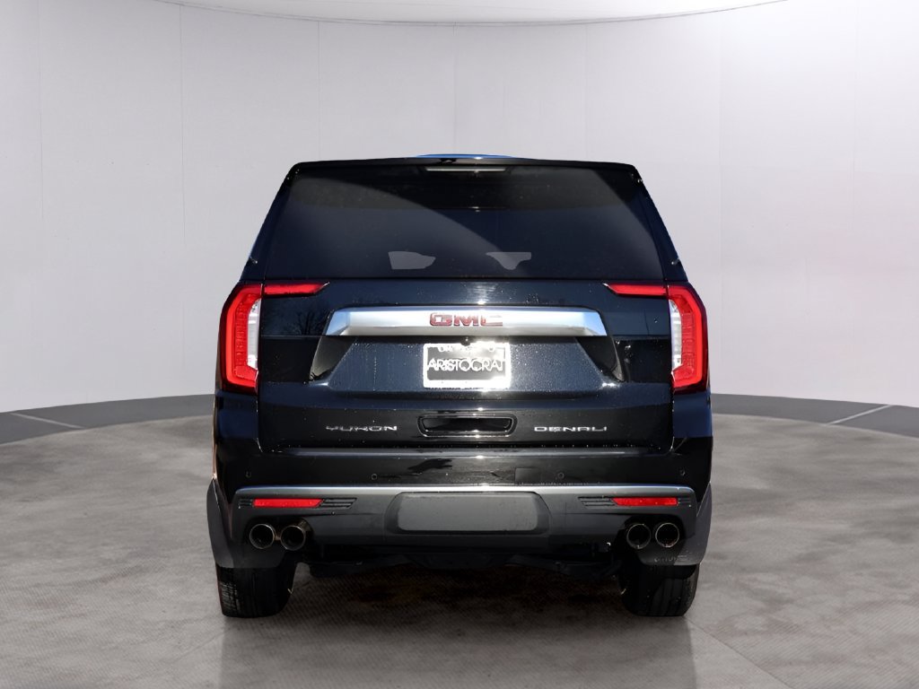 Used 2021 GMC Yukon Denali AWD/4WD image 6