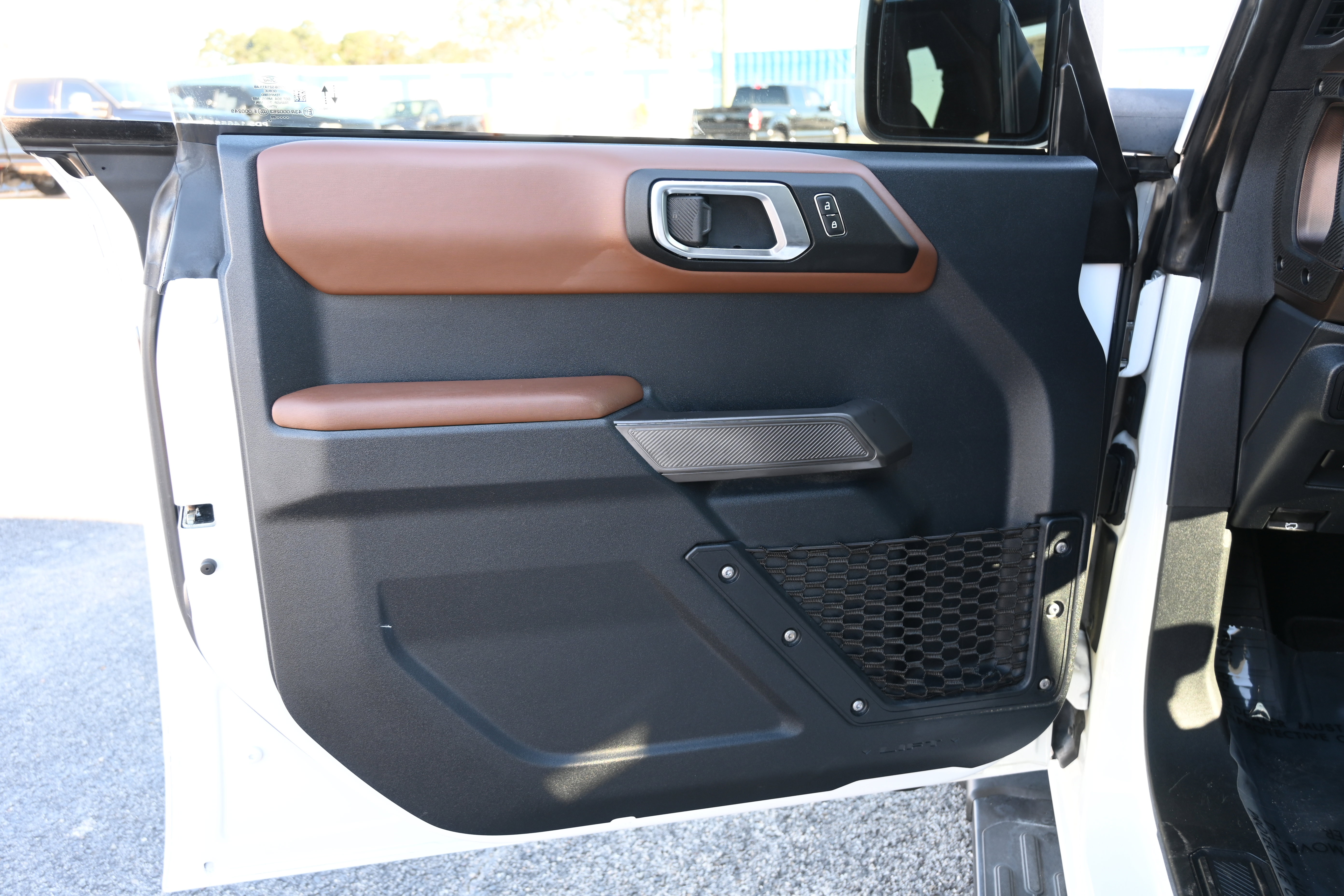 Used 2022 Ford Bronco Outer Banks image 12