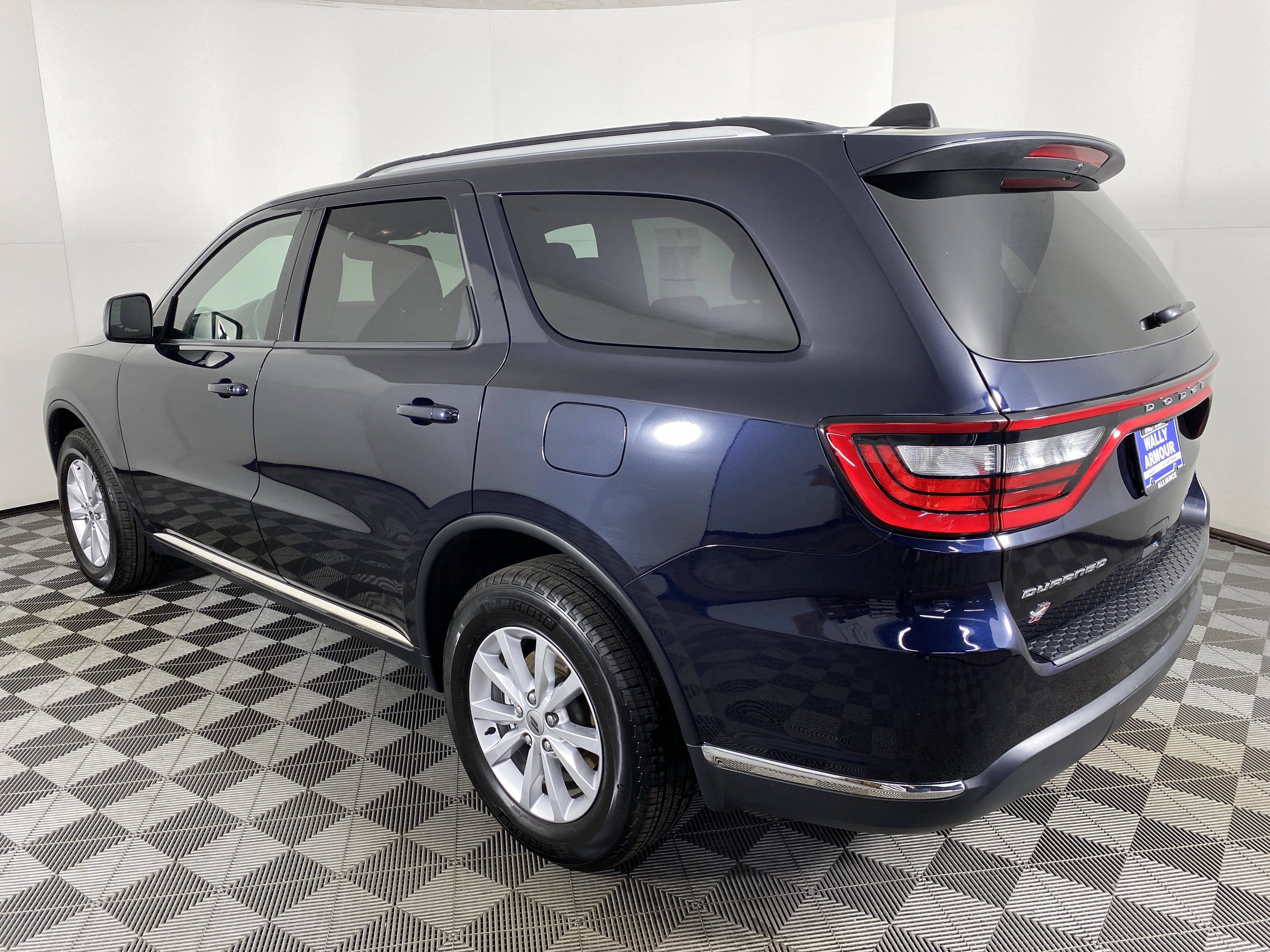 Used 2024 Dodge Durango SXT image 10